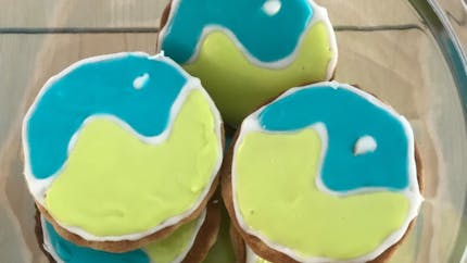Cesium logo cookies